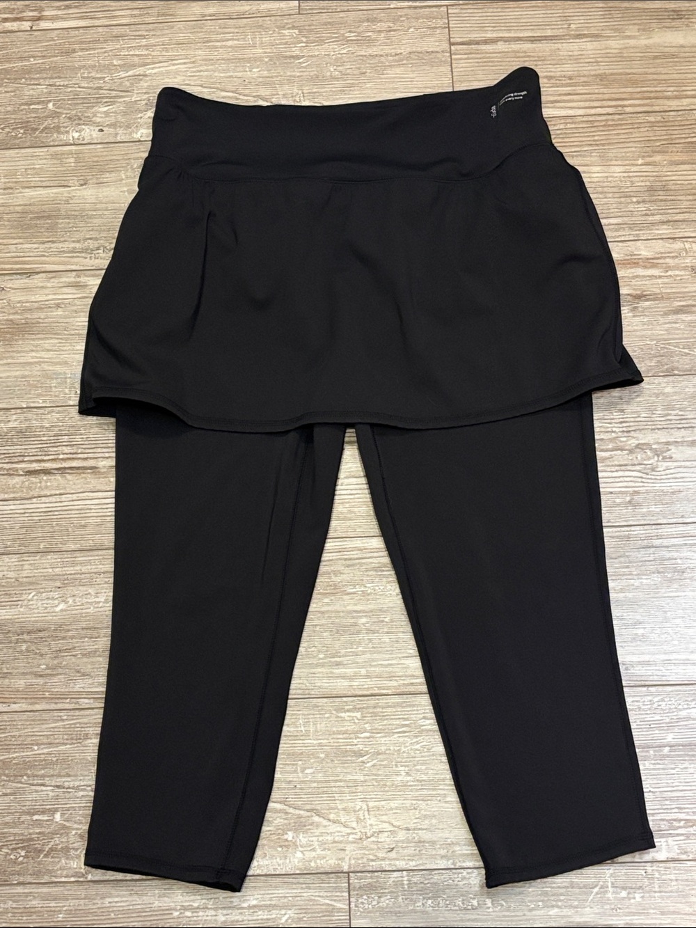 zuda Black Skirted Capri Leggings “skapris” large petite